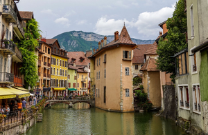 Agence de Garde D'enfants Annecy